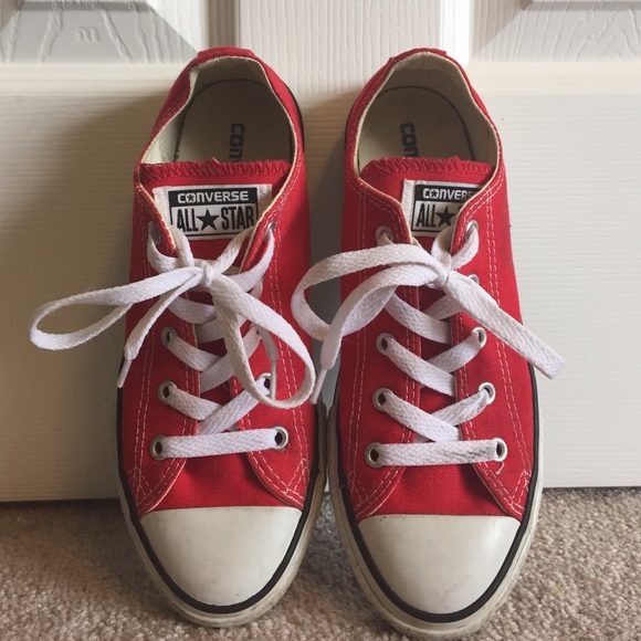 Converse - Picture 2 of 4