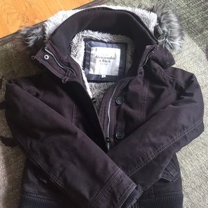 AWESOME Faux Fur A&F Winter Coat
