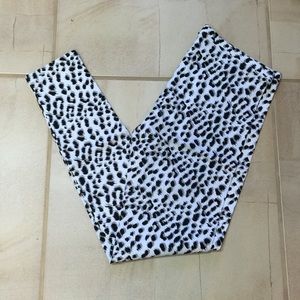 NWOT Leopard leggings