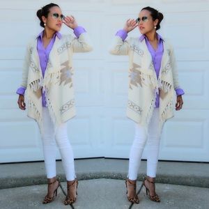 Long sleeve geometric pattern tassel cardi