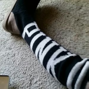 Vs PINK Mukluks PLEASE READ