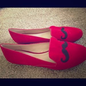 Trafaluc Mustache Shoes!