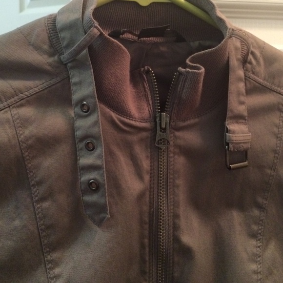 Jacket - Picture 2 of 3
