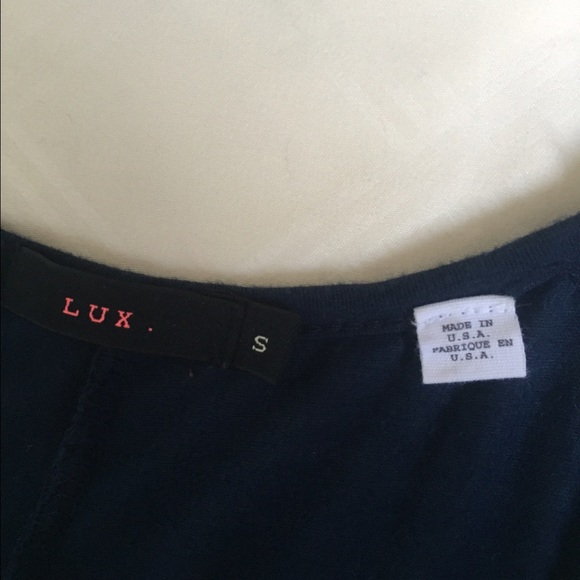 Lux. Dressed - Picture 2 of 3