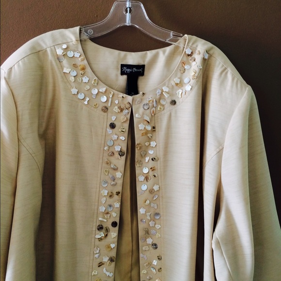 Maggie Barnes 5x jacket mother of bride cream