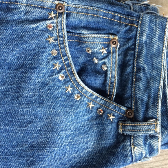 Jeans - Picture 2 of 3