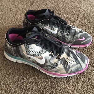 Nike free. Training shoes.