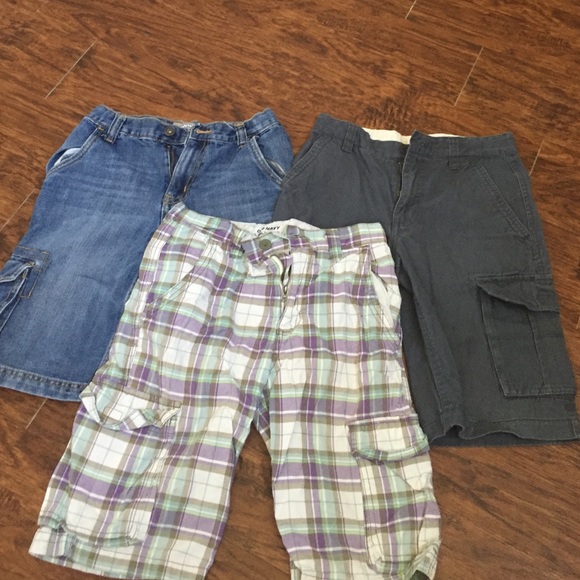 Boys old navy shorts