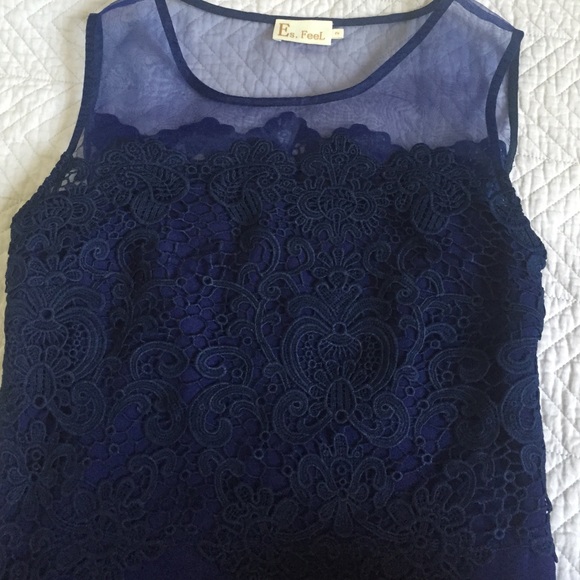 Es. FeeL Laced Dress - Picture 2 of 2