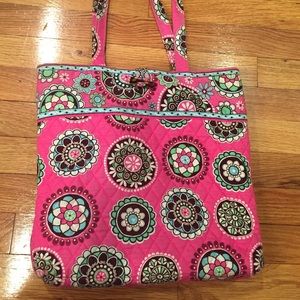 Cute Vera Bradley tote