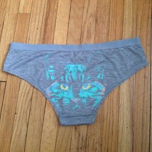 Kitty urban outfitters underwear ✨NEVER WORN✨