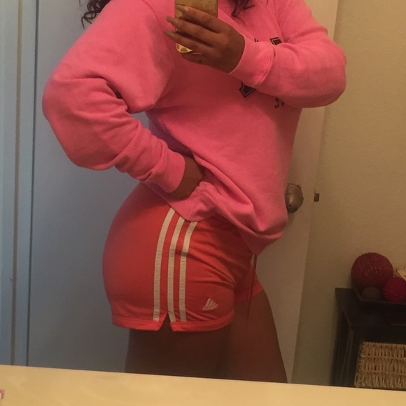 Adidas shorts - Picture 4 of 4