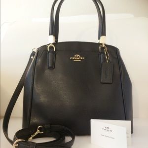 MUST HAVE ✅COACH Minetta Leather in Midnight