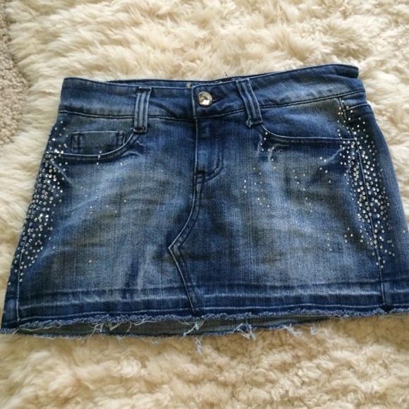 Embellished denim skirt