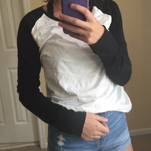 Fabletics Long-Sleeve Raglan Shirt, White & Black