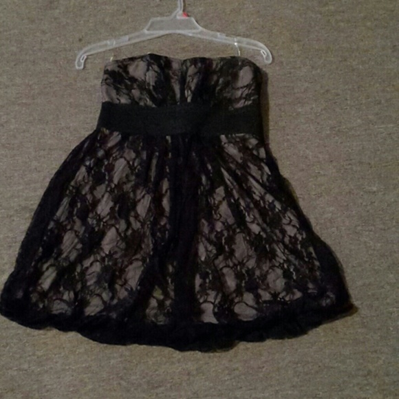 Sexy black lace halter w/nude underlay dress - Picture 1 of 2