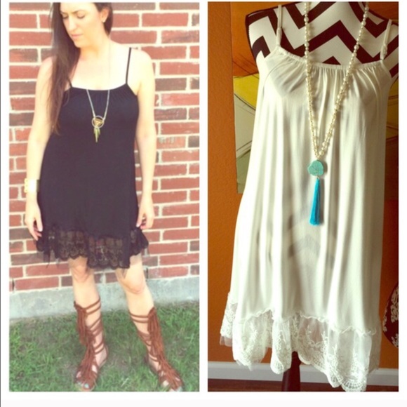 🚫RESTOCKING 🚫Lace dress extender - Picture 2 of 2