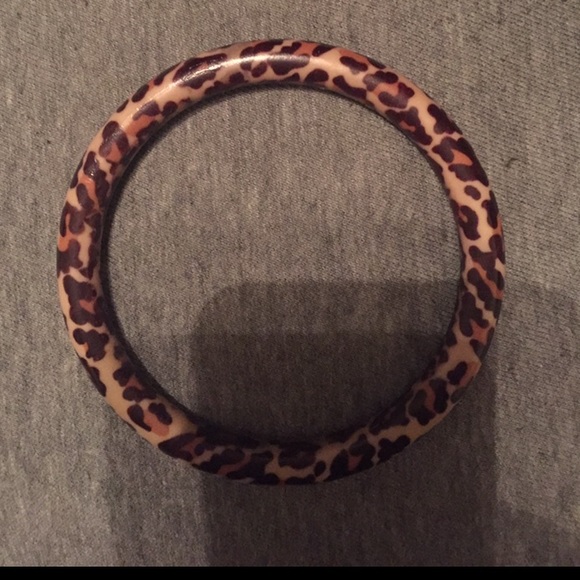 Animal print bracelet