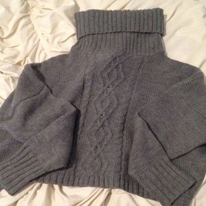 Sweater Crop Top size Large