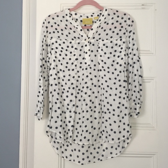 Poka dot flowy top