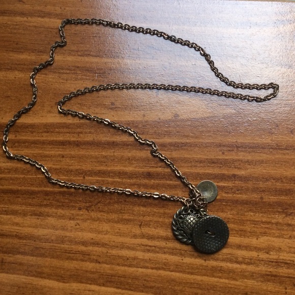 Bronze color necklace