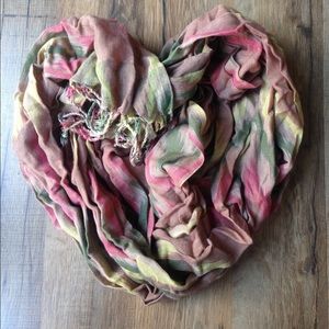 Beautifully earthy scarf