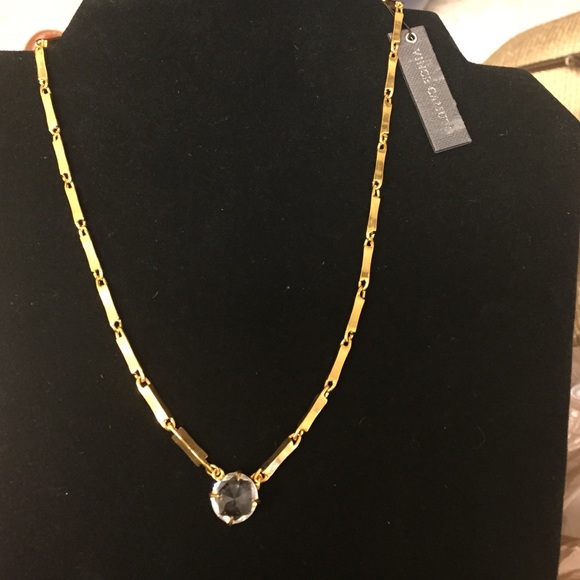 Vince Camuto Accessories - Vince Camuto choker necklace with crystal