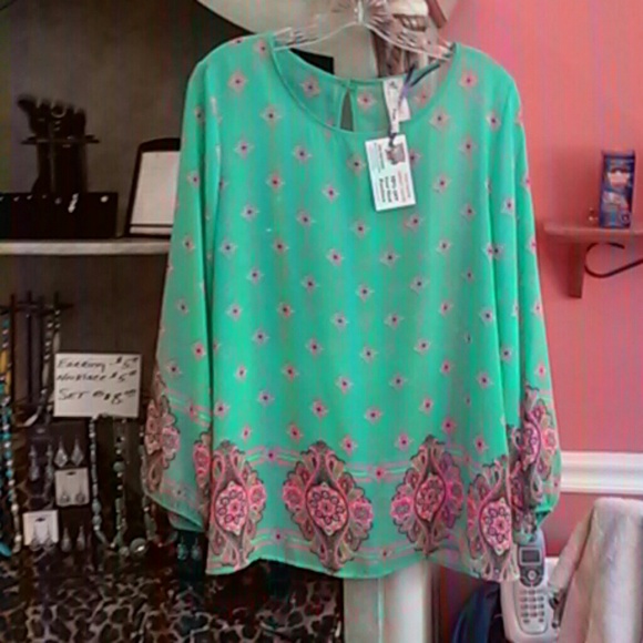 ladies top