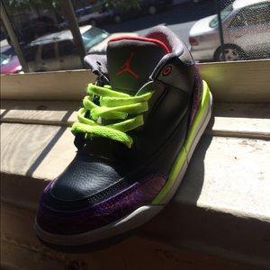 Nike Air Jordan 3 Black Atomic Red Grey Volt Retro