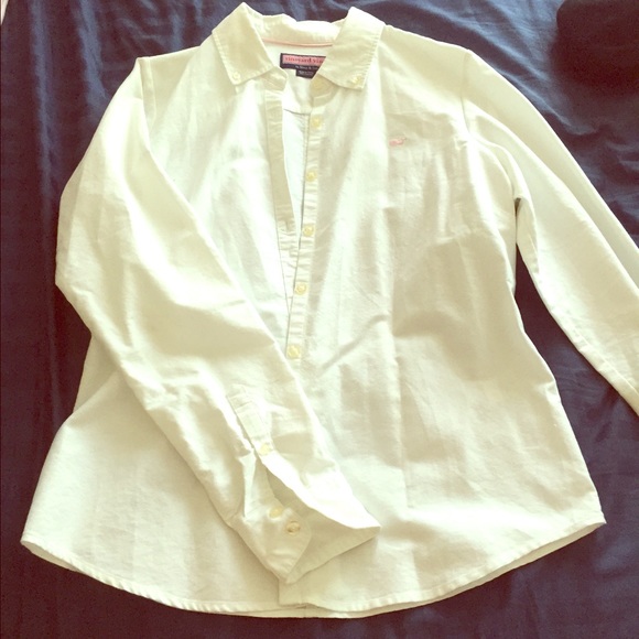 Vineyard Vines white button down