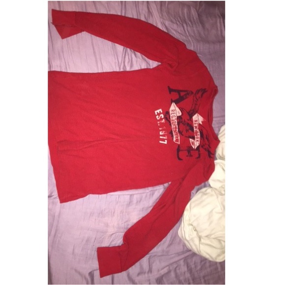 American eagle long sleeve