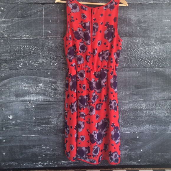 Urban outfitters red and floral print dress - Picture 3 of 3