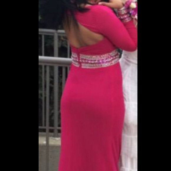 ALYCE RASPBERRY PROM DRESS - Picture 3 of 4