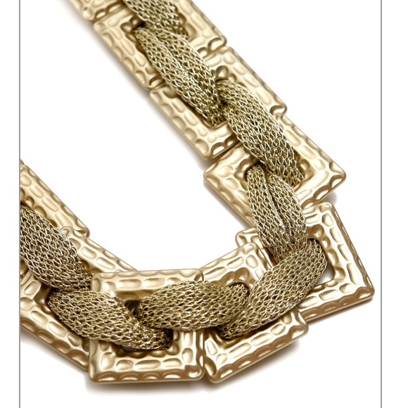 Gold necklace - Picture 2 of 2