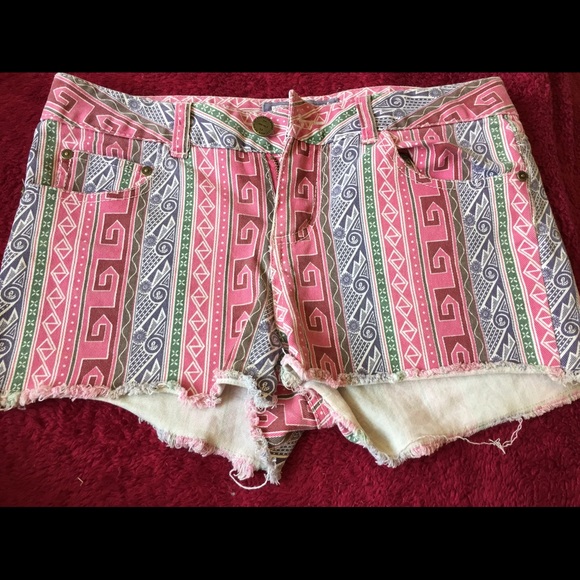 Pattern American Eagle Shorts