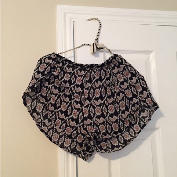 Pattern cotton shorts