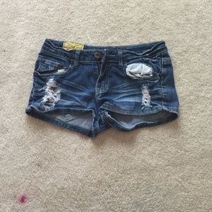 Very distressed Jean shorts