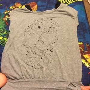 A grey skull shirt M7/8 with poka dot pants 10-12