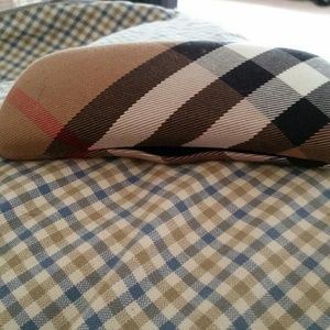 Eye glass case