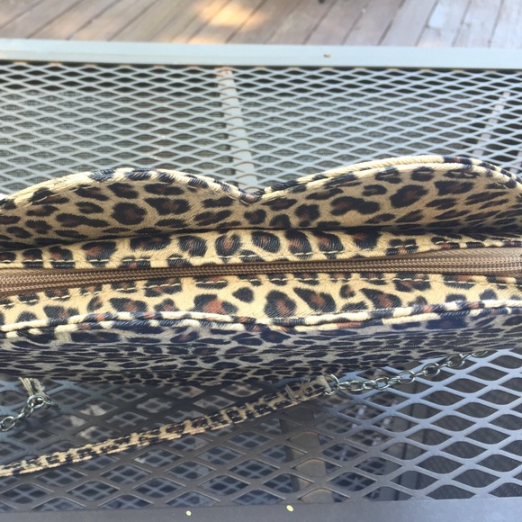 Purse - Picture 3 of 4