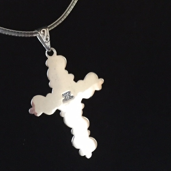 Scrolled cross enhancer - Picture 3 of 3