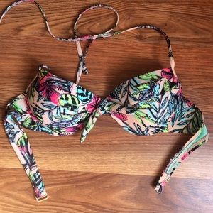 Bikini top