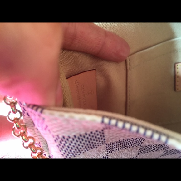 Authentic Louis Vuitton Favorite MM $877 tradesy - Picture 2 of 4
