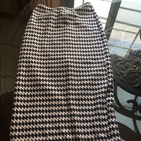 American apparel body tight skirt