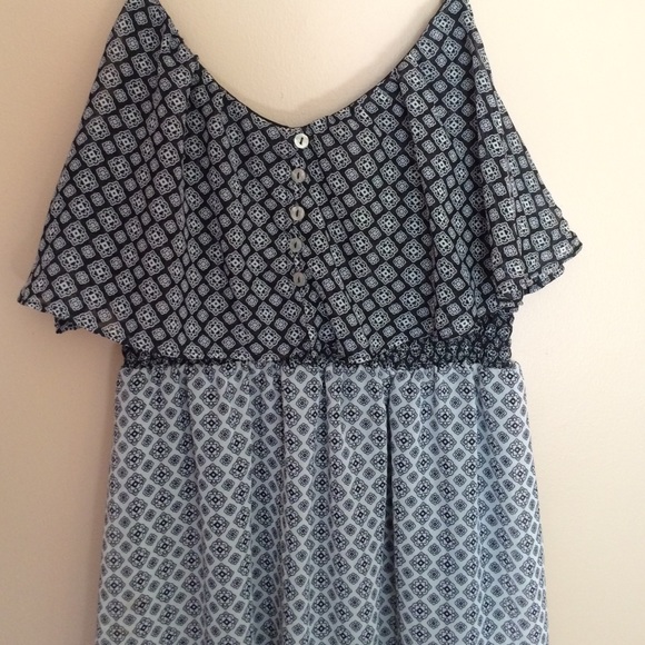 Patterned dress - Picture 2 of 3