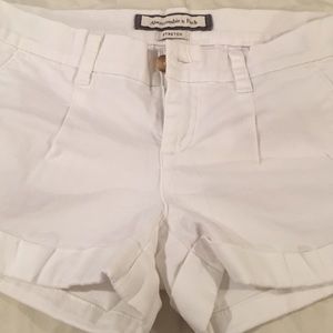 Cute white shorts