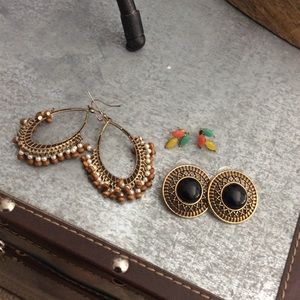 Earrings set