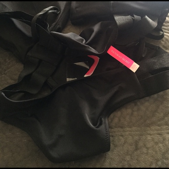 Victoria's Secret bikini bottom Medium - Picture 4 of 4