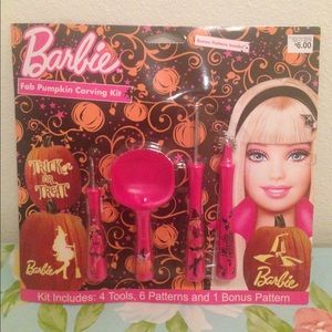 Barbie pumpkin carving kit