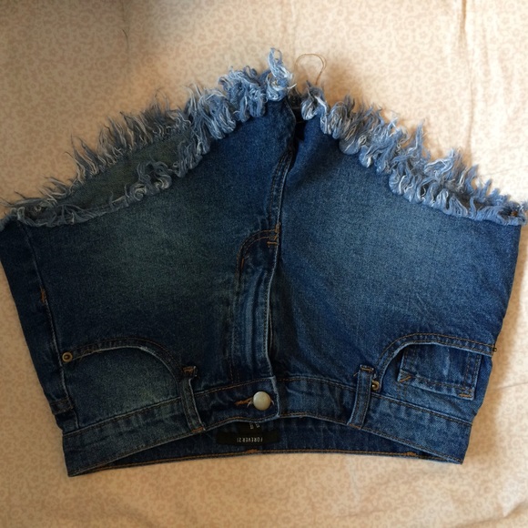 Distressed high waisted shorts